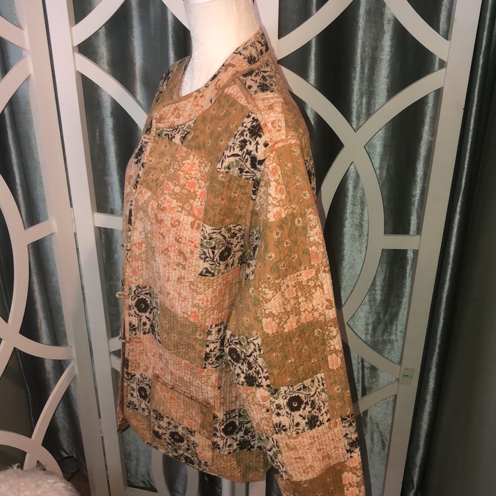 Reversible Cottagecore Quilted Lightweight Jacket - image 5